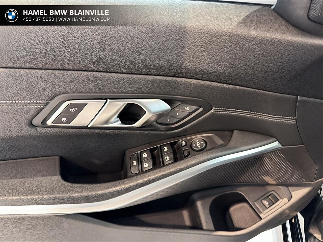 2019 BMW Série 3 330i xDrive berline Black Blainville - photo #10