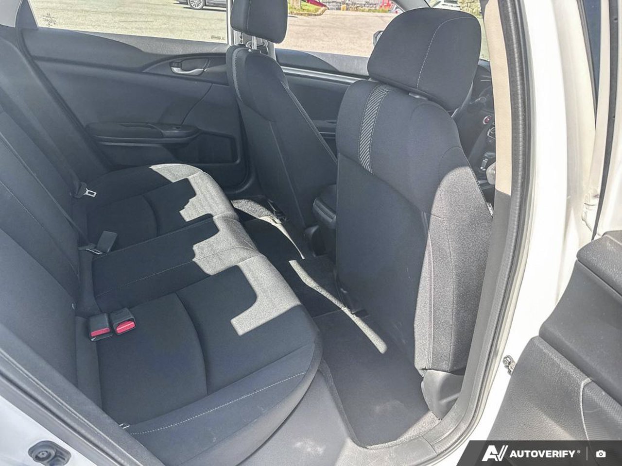 2018 Honda Civic Sedan 2HGFC2F62JH031225 White Mirabel - photo #25