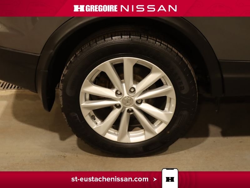 2018 Nissan Qashqai Grey Laval - photo #23