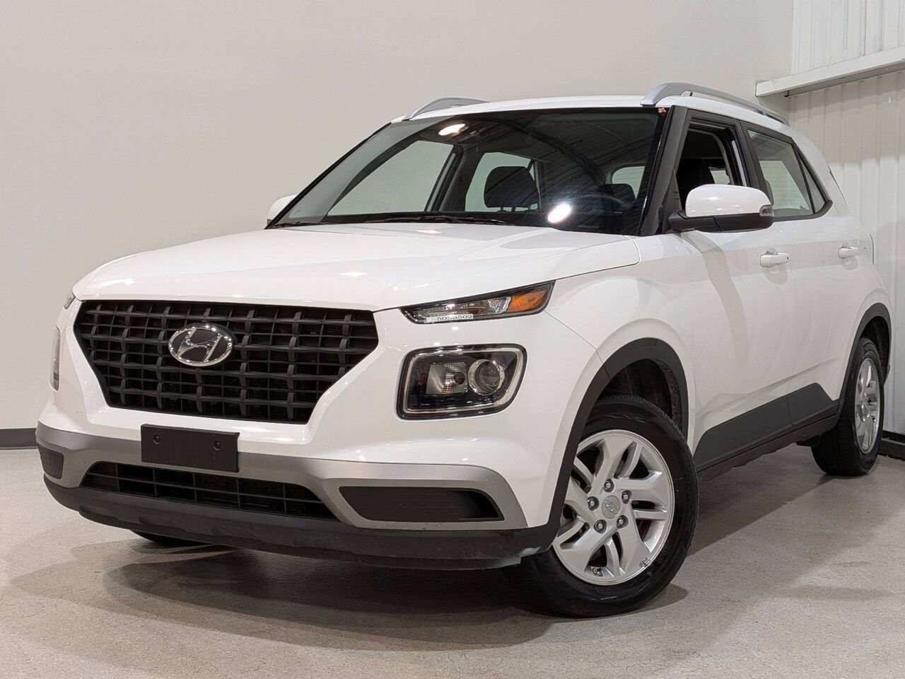 2026 Hyundai Venue Preferred IVT White Val-David - photo #0