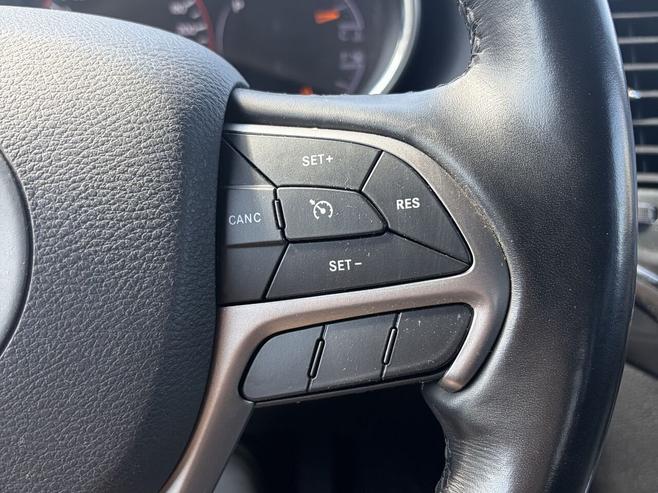 JEEP GRAND CHEROKEE Laredo 4x4 2021 Blanc Gatineau - photo #5