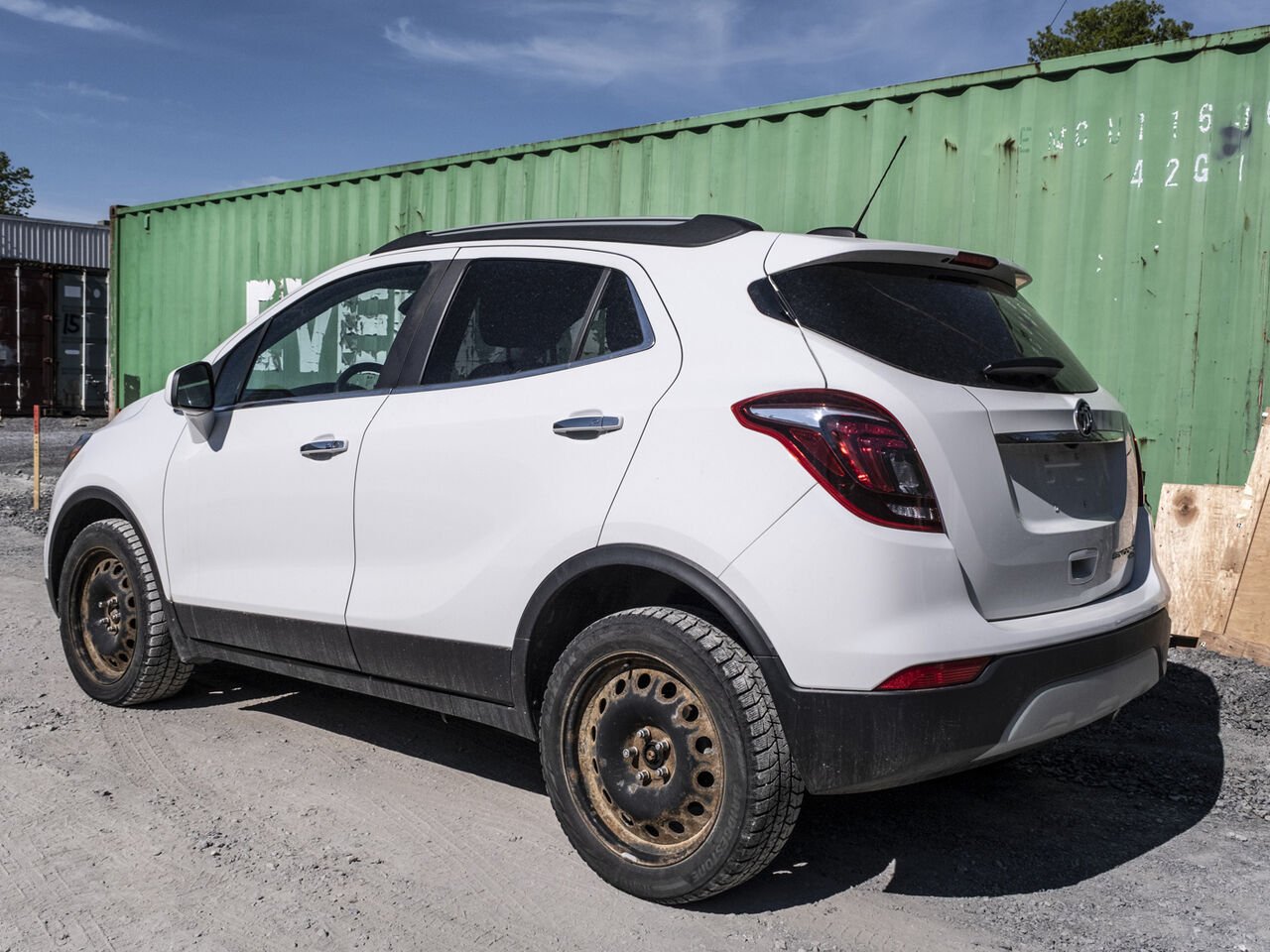 2022 Buick Encore White Gatineau - photo #3