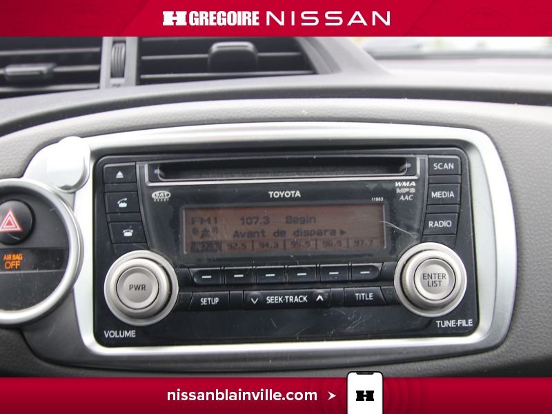 2014 Toyota Yaris Grey Saint-Eustache - photo #15