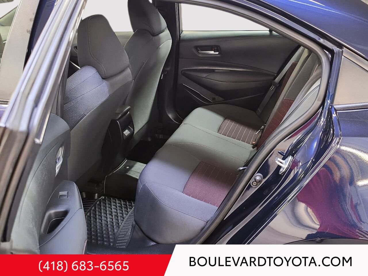 2024 Toyota COROLLA 100592A-40 | SE Blue Québec - photo #15