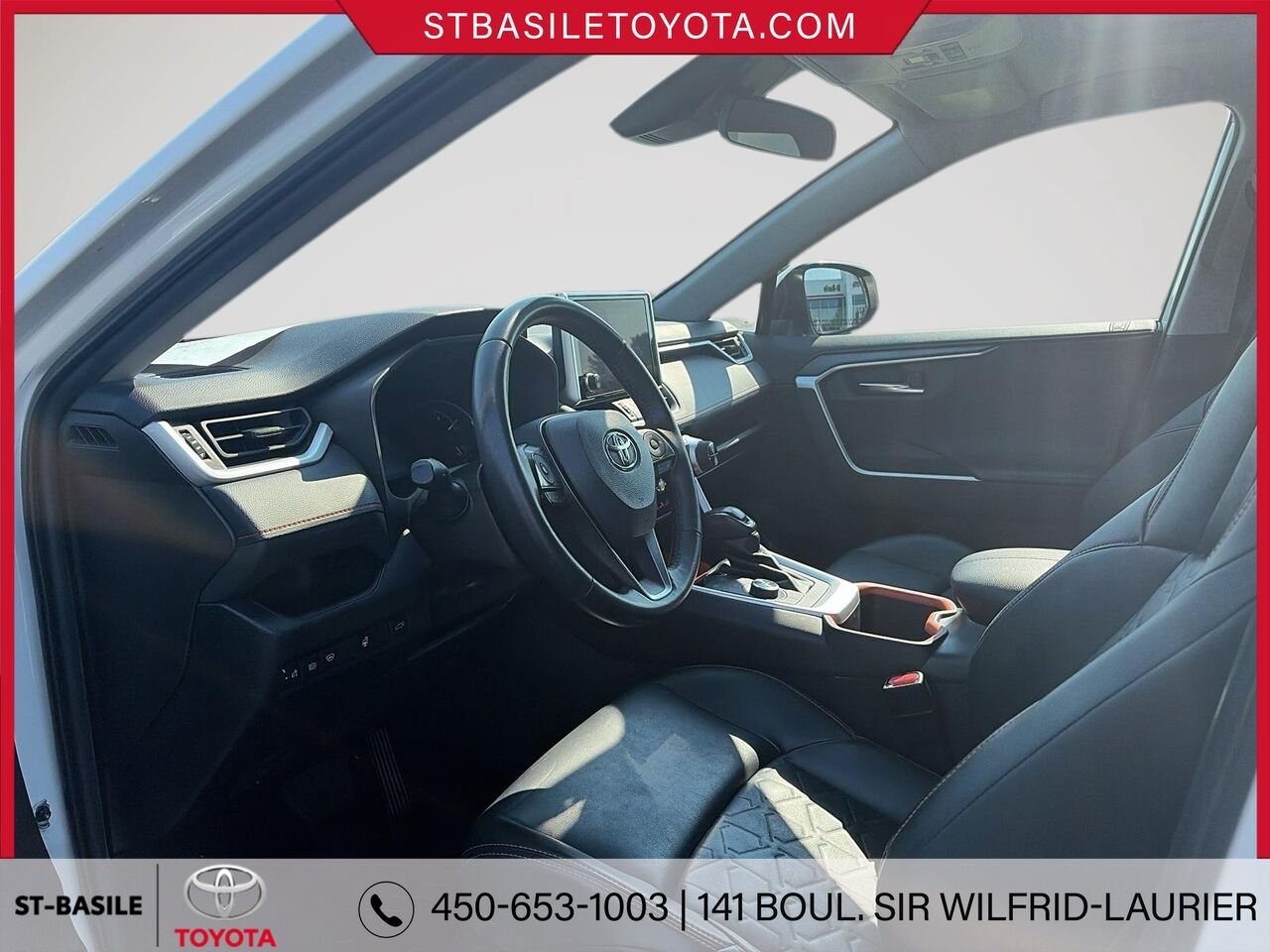 2023 TOYOTA RAV4 White Saint-Basile-le-Grand - photo #5