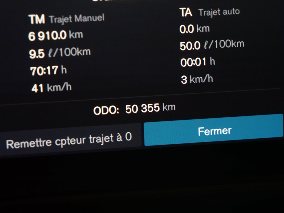 2023 Volvo XC60 B6 PLUS DARK CLIMAT HARMAN KARDON Purple Montreal - photo #10
