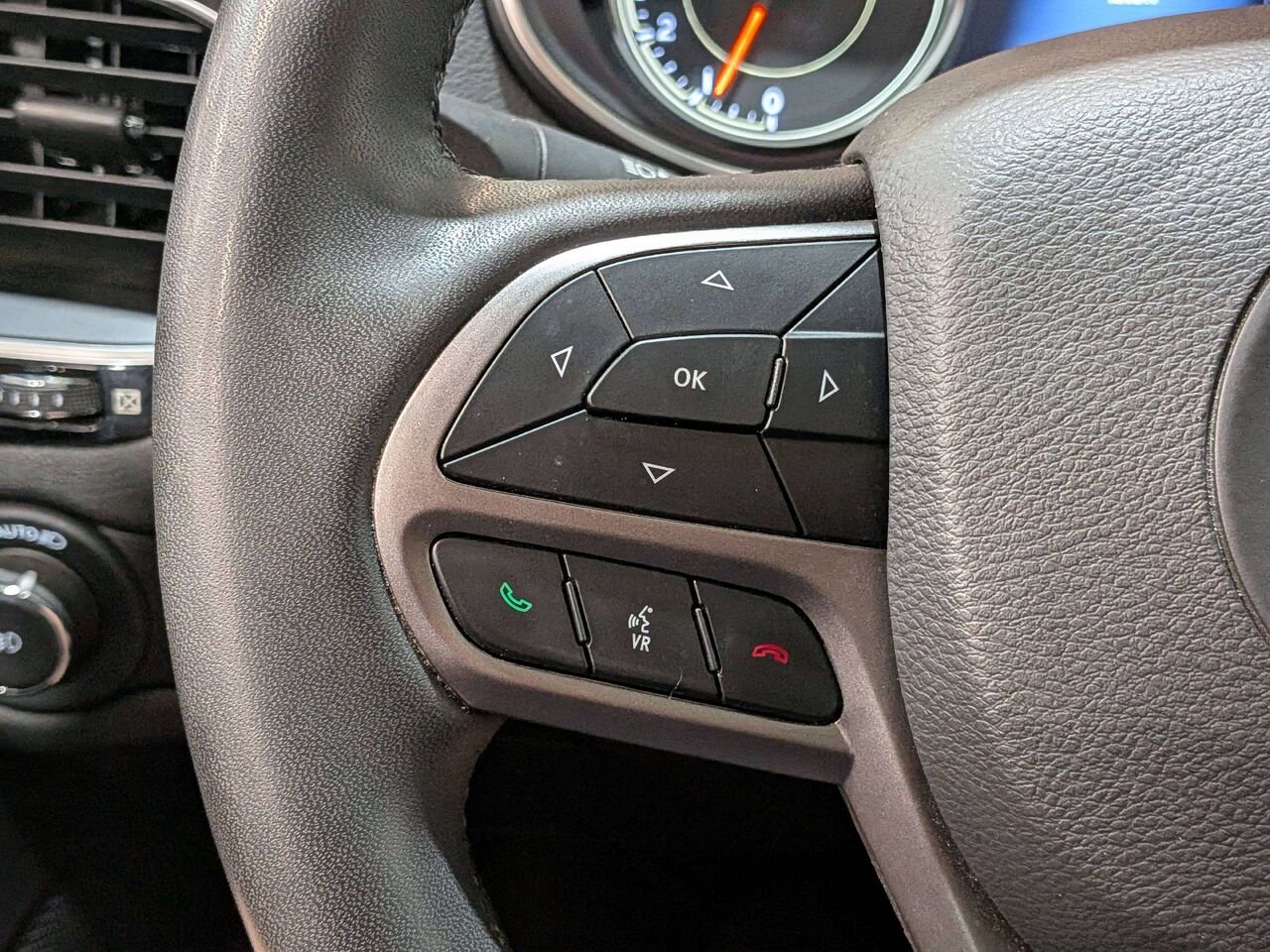 Jeep Cherokee 2022 Bleu Val-David - photo #15