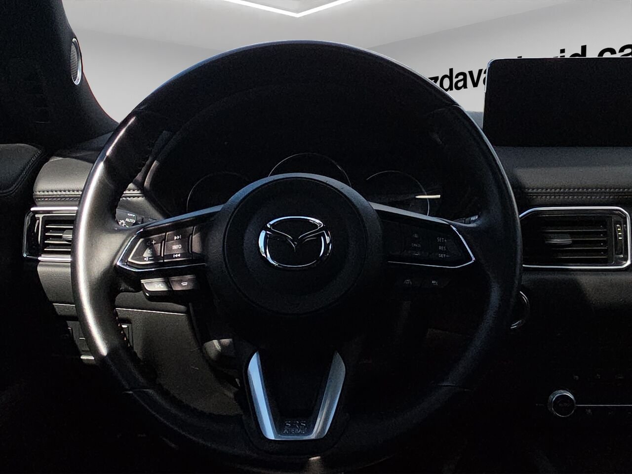 Mazda CX-5 SPORT DESIGN, TRACTION INTÉGRALE, TOIT OUVRANT, SIÈGES CHAUFFANTS AVANT/ARRIÈRE, NAVIGATION 2023 Rouge Val-David - photo #9