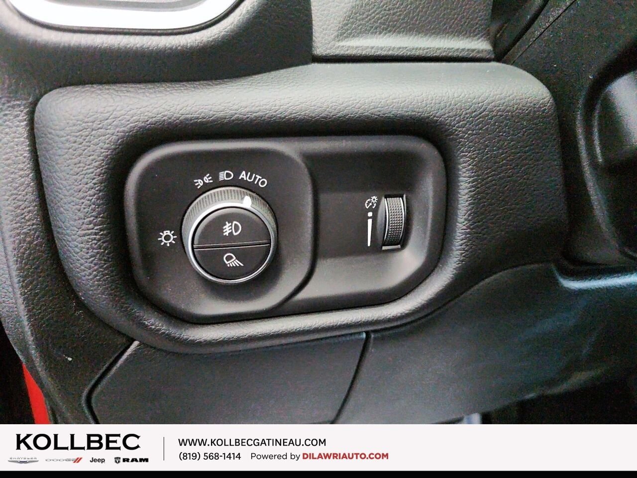RAM 2500 Big Horn cabine d'équipe 4x4 caisse de 6 pi 4 po 2026 Couche nacrée rouge fondu Ottawa & Gatineau - photo #25