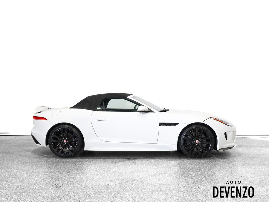 2016 Jaguar F-TYPE 2016 White