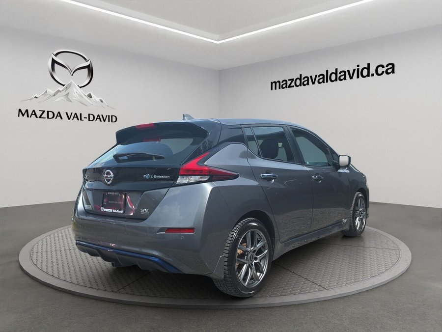 Nissan LEAF SV PLUS, grosse batterie, Commande audio au volant, caméra de recul, détecteur d'angles morts, 2020 Gris
