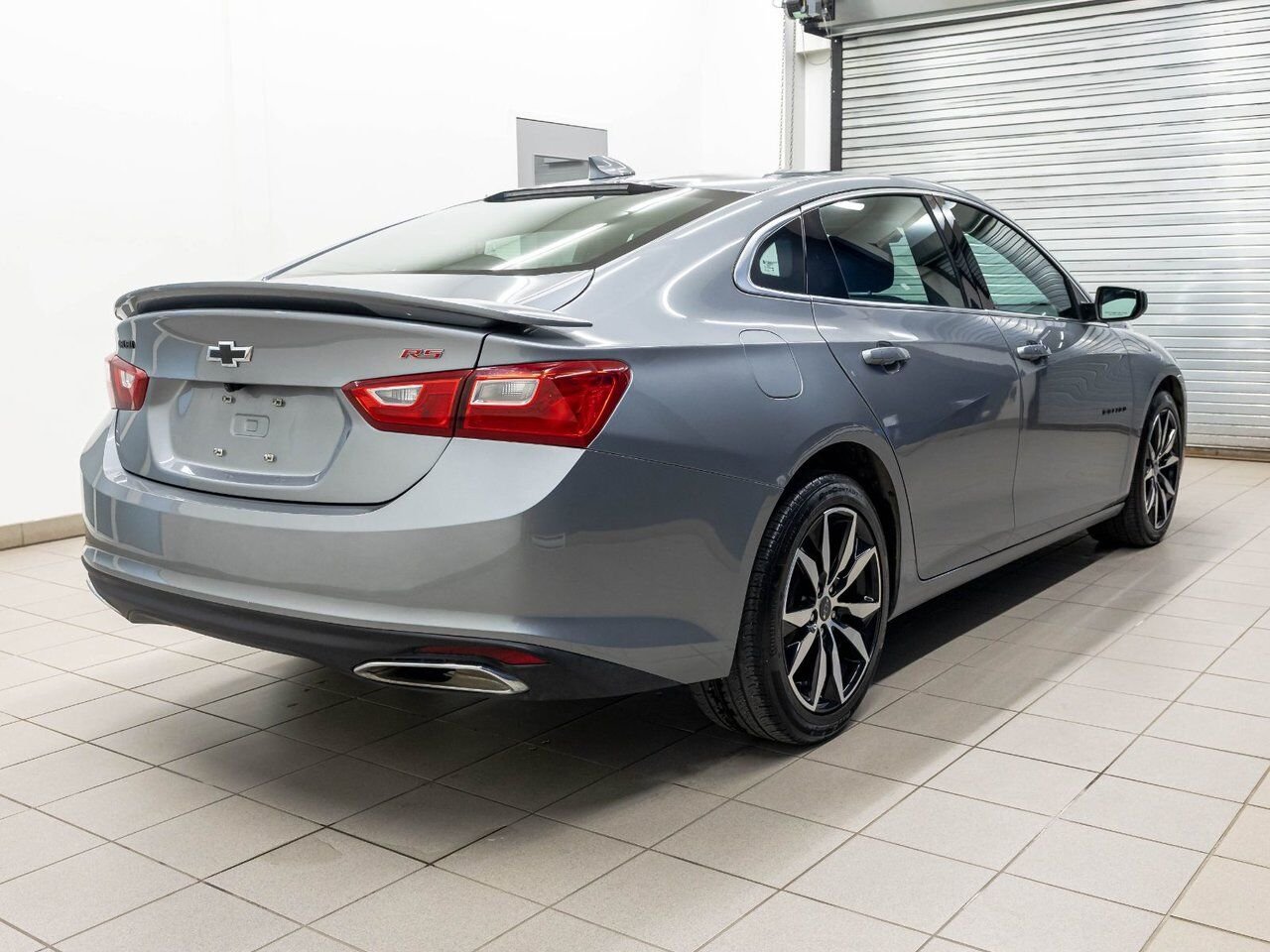 2023 Chevrolet Malibu RS *CARPLAY* BLUETOOTH CAMÉRA REG VITESSE WIFI USB Grey Saint-Jérôme - photo #7