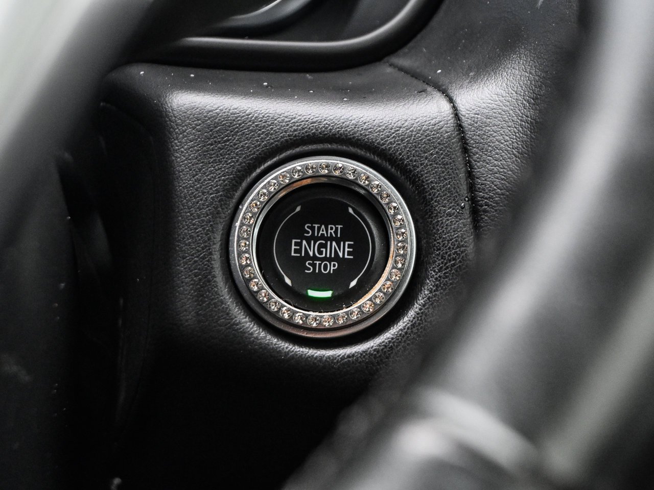 2024 Chevrolet Tahoe 4WD 4dr Z71 Empire Beige Metallic Sherwood Park - photo #24
