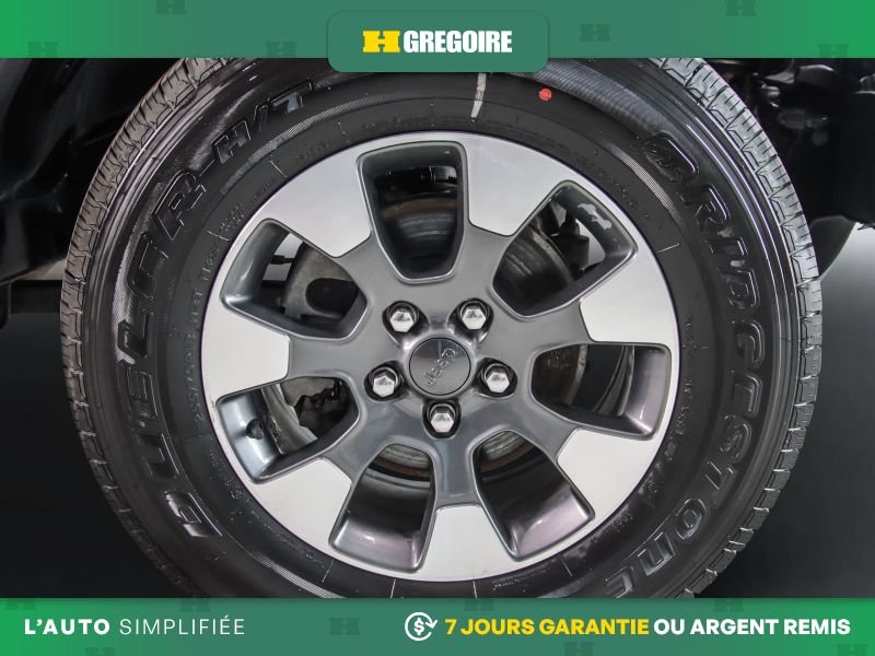 Jeep Wrangler 729636 | Unlimited Sahara 4WD AUTO A/C MAGS NAV CAM RECUL B 2022 Gris Laval - photo #8