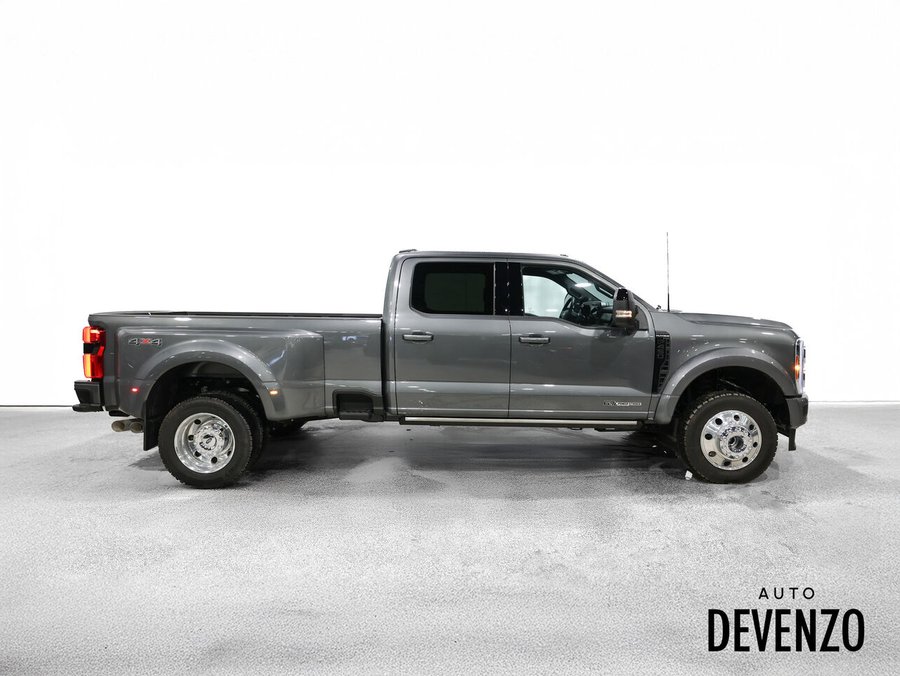 Ford Super Duty F-450 DRW 2026 2026 Gris