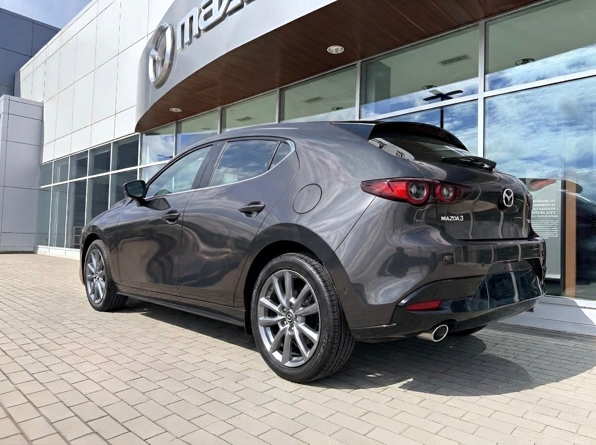 2026 MAZDA Mazda3 Sport Machine Grey Metallic Notre-Dame-des-Prairies - photo #8