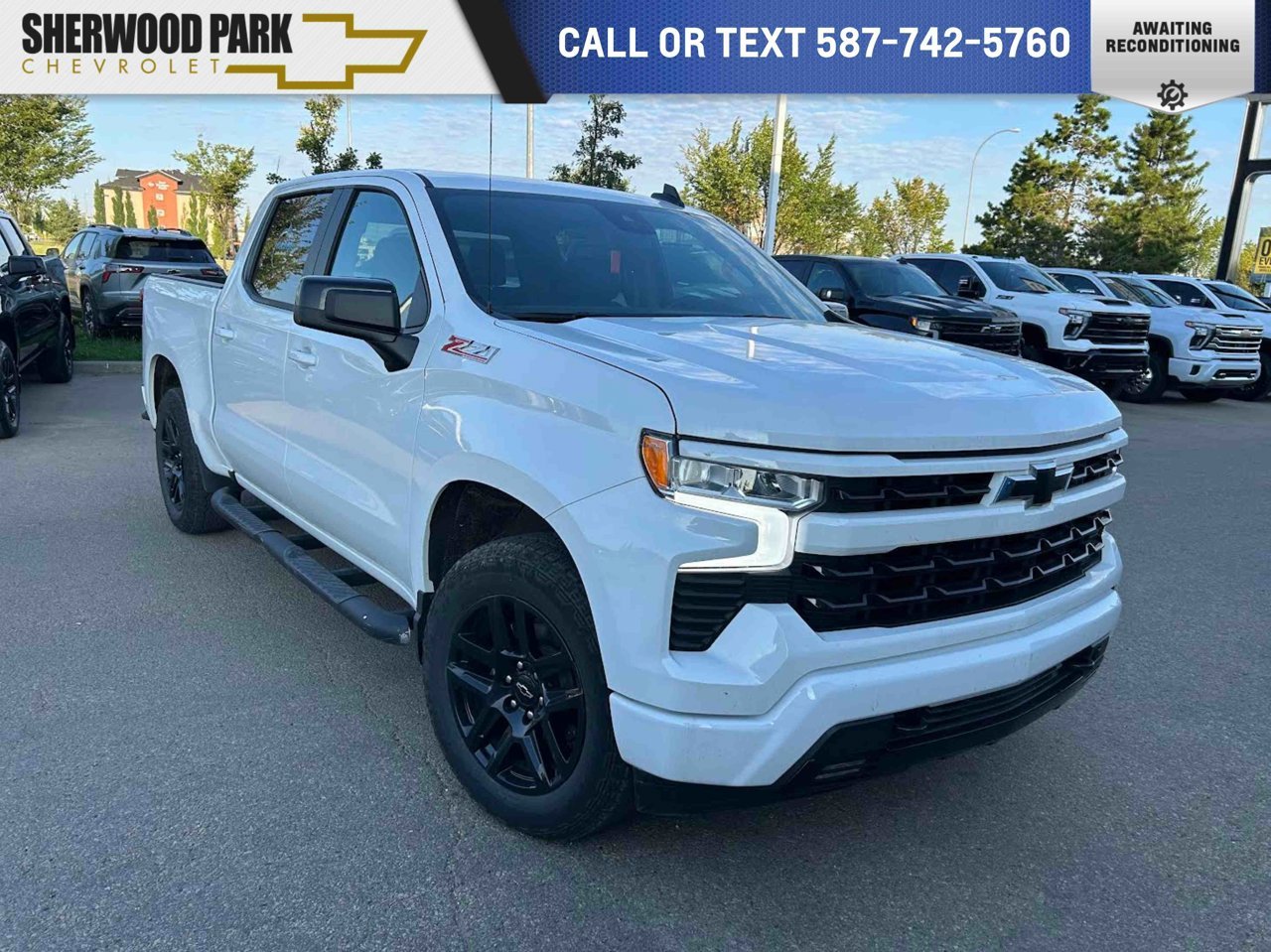 2024 Chevrolet Silverado 1500 4WD Crew Cab 147 RST White Sherwood Park - photo #0