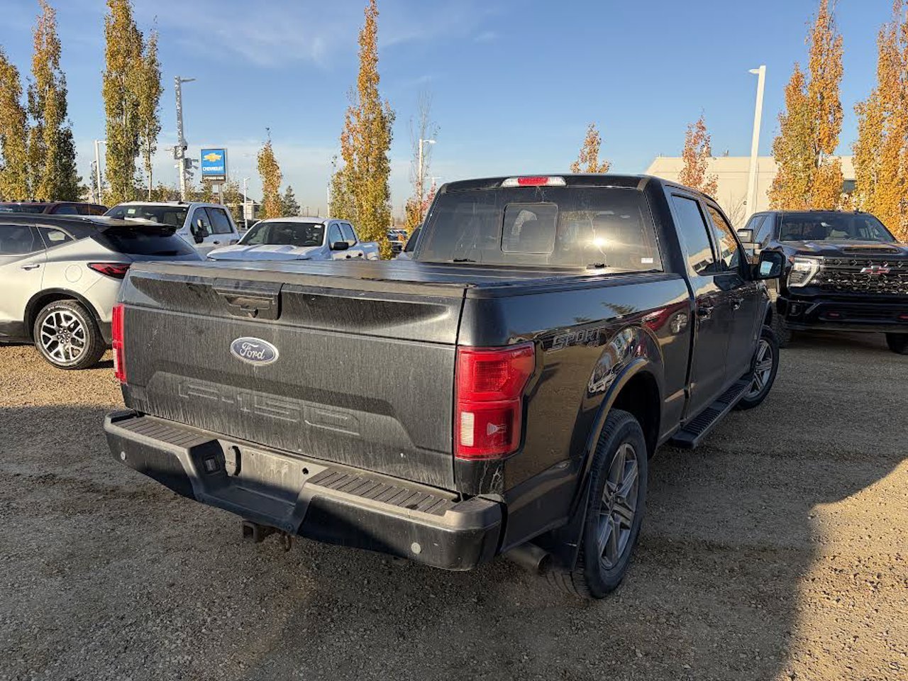 2018 Ford F-150 LARIAT 4WD SuperCrew 6.5' Box Black Sherwood Park - photo #4