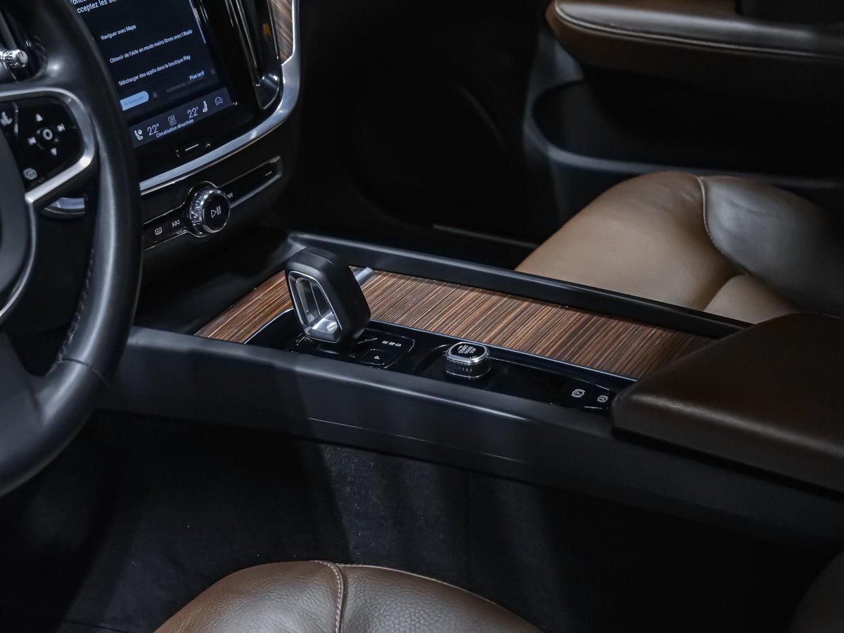 2023 Volvo V60 Cross Country B5 PLUS CLIMAT POLESTAR HARMAN KARDON Black Montreal - photo #6