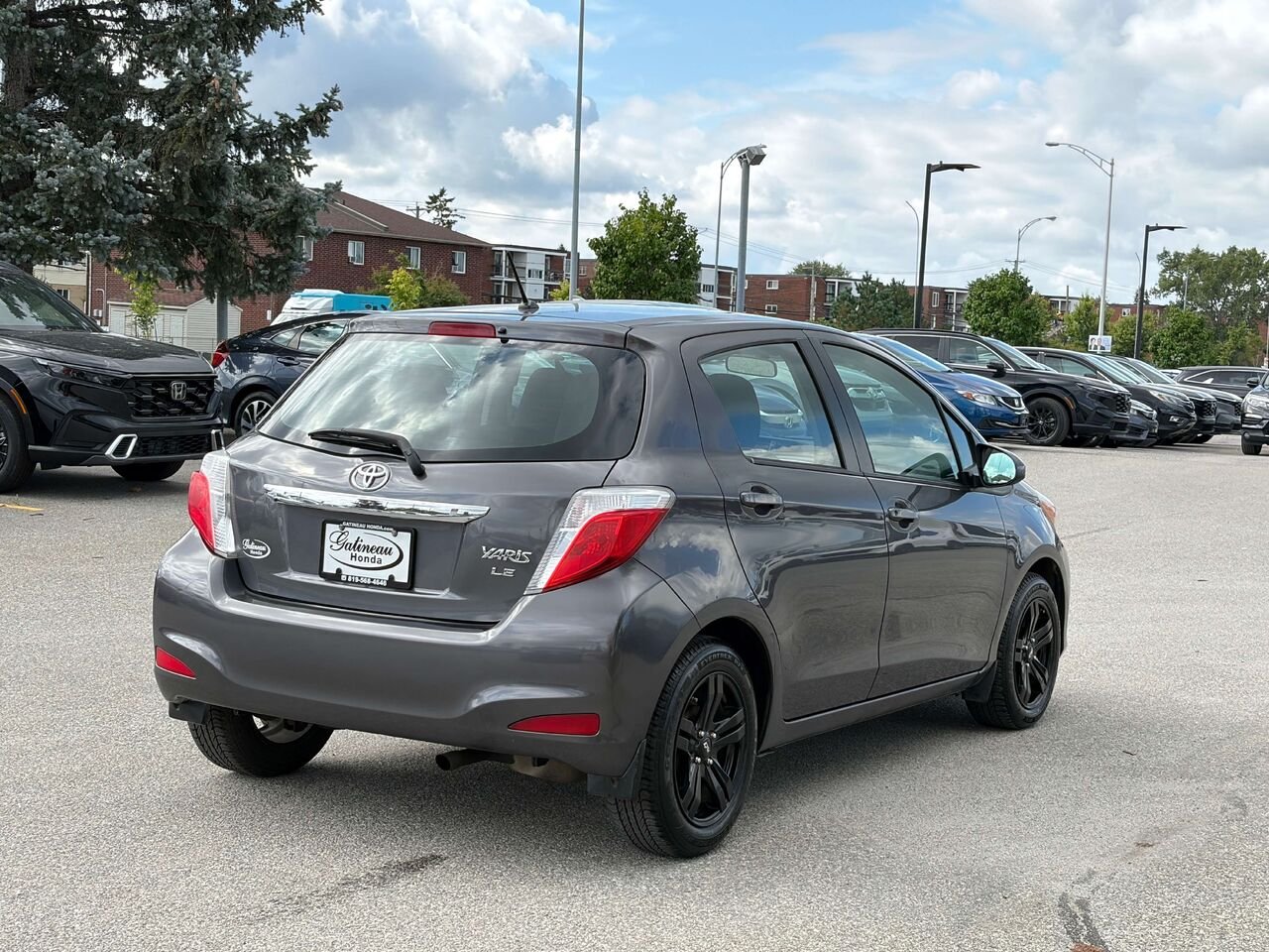 2014 Toyota Yaris LE Grey Gatineau - photo #5