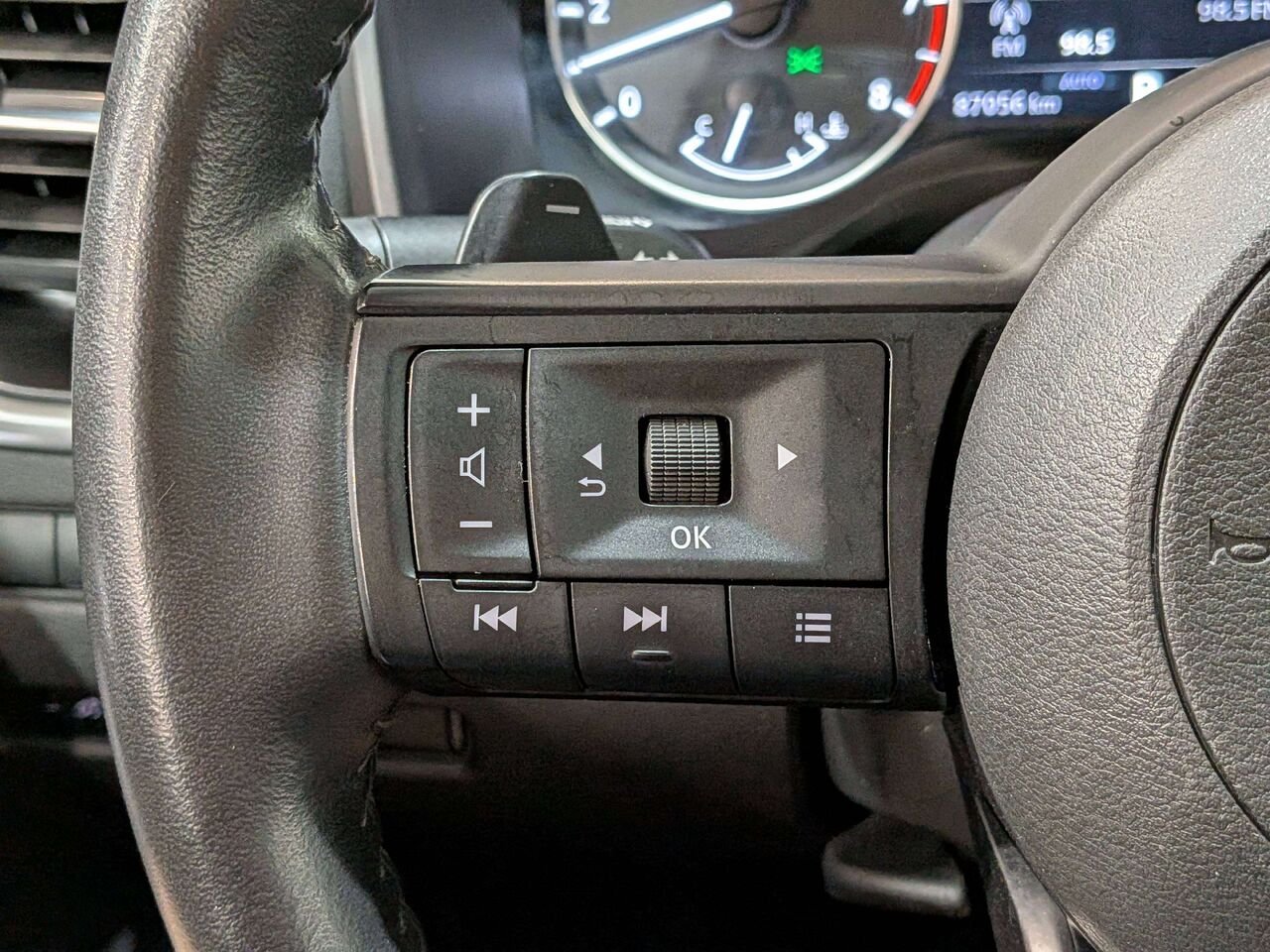 2024 Nissan Rogue AWD SV Moonroof Black Mirabel - photo #16