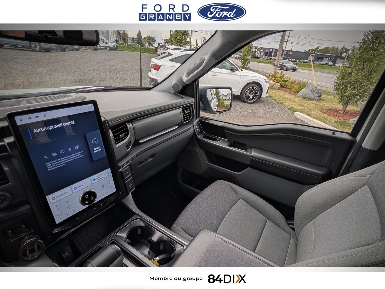 2024 Ford F-150 Lightning White Granby - photo #21
