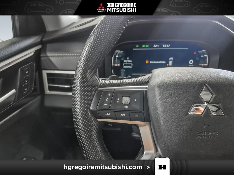 Mitsubishi Outlander PHEV 2023 Noir Blainville - photo #20