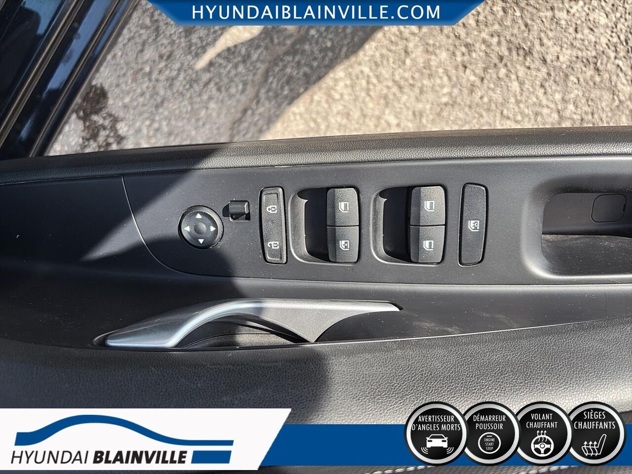 2021 Hyundai Elantra Black Blainville - photo #11