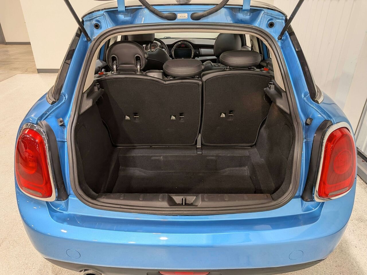 2016 MINI Cooper Hardtop 5 Door 5dr HB Blue Val-David - photo #8