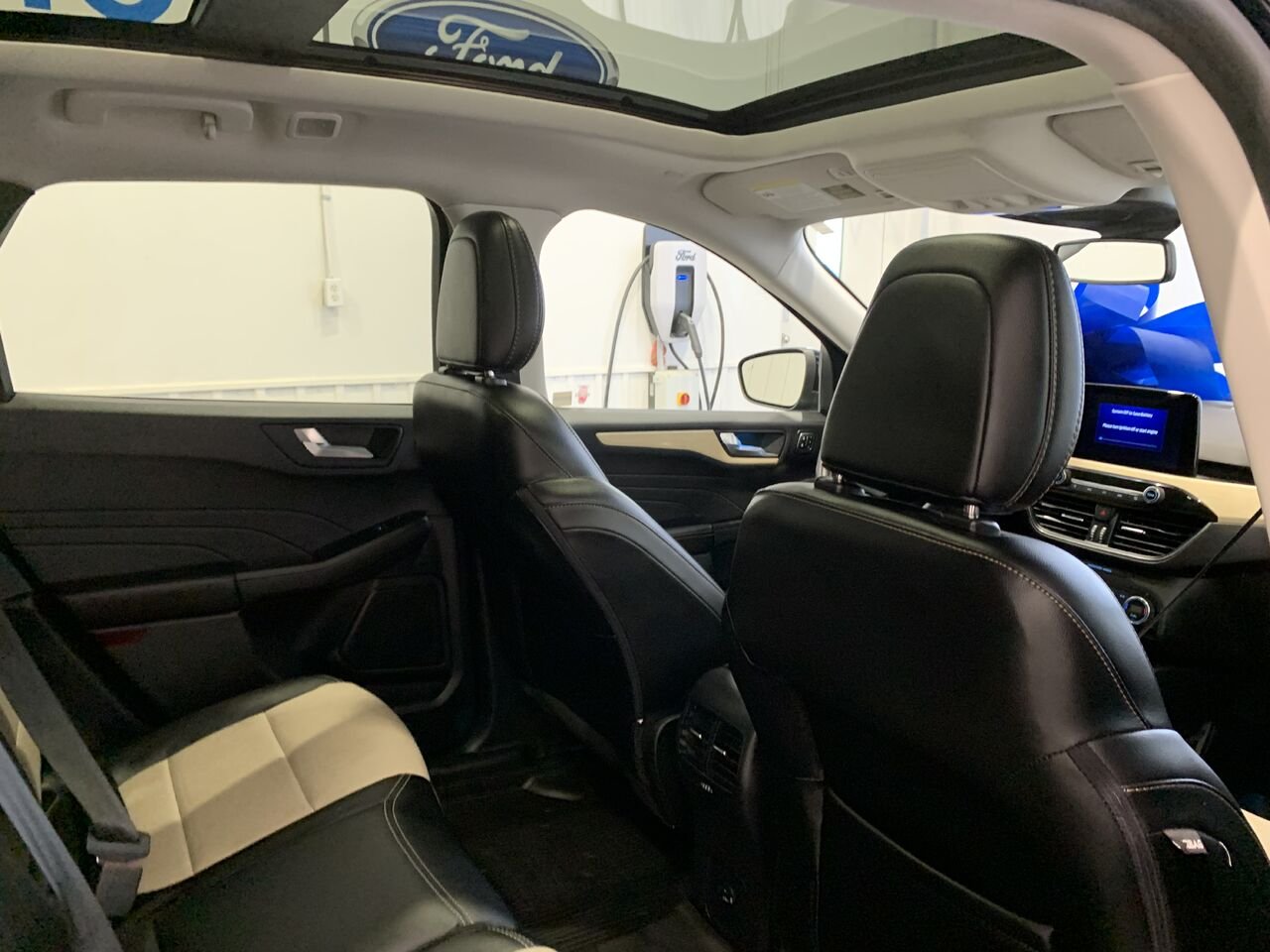 Ford Escape ELITE PACK+AWD+HYBRIDE+TOW PACK+PANO ROOF 2021 Bleu Châteauguay - photo #12