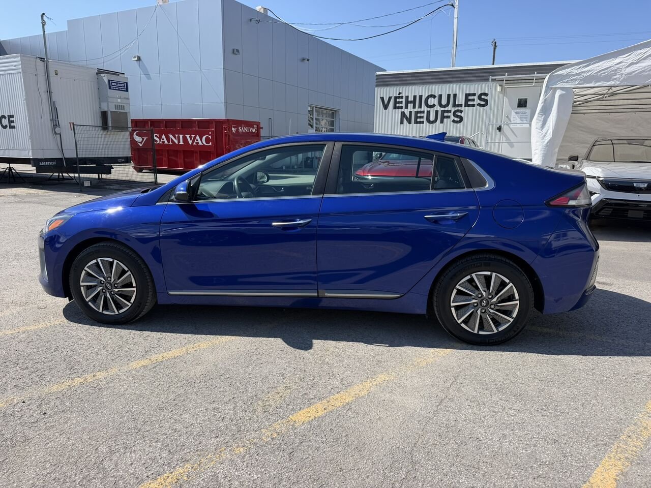 2021 Hyundai Ioniq Electric Ultimate Blue Laval - photo #1