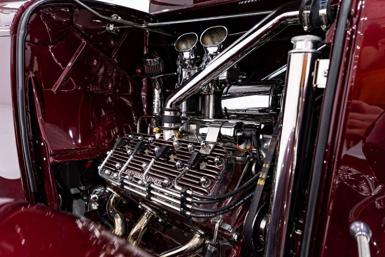Ford Highboy Lobeck creation spectacular presentation **PRICE IN USD** 1932 Rouge Montréal - photo #15