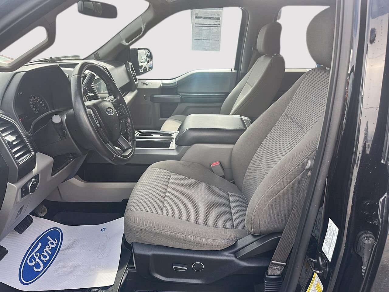 Ford F-150 2017 Noir Rouyn-Noranda - photo #7