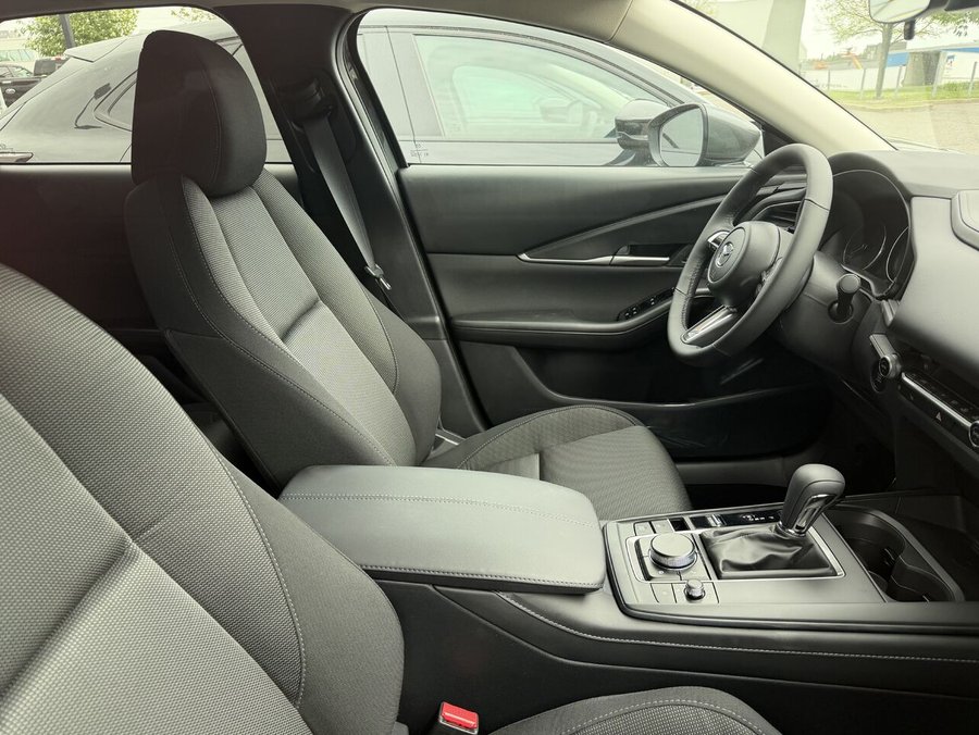 MAZDA CX-30 2026 2026 Gris mécanique métallisé