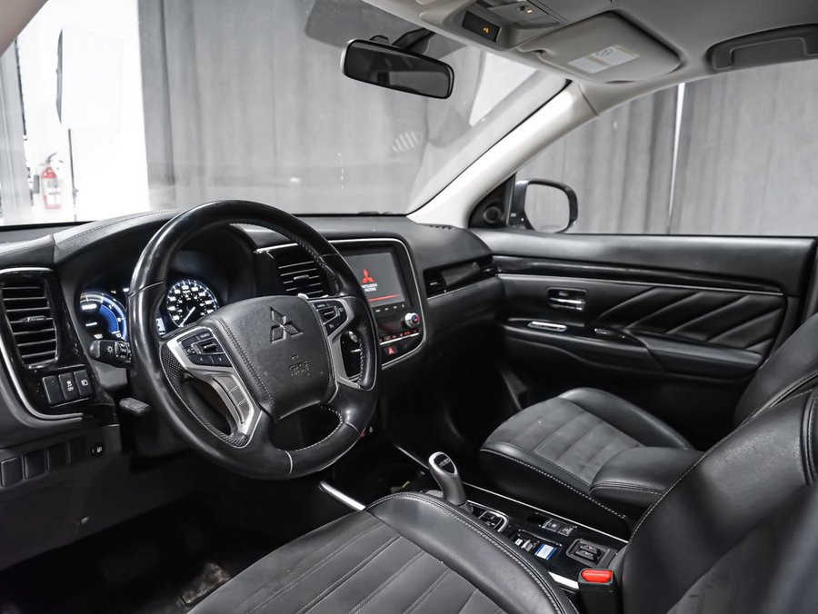 Mitsubishi Outlander PHEV 2021 Rouge