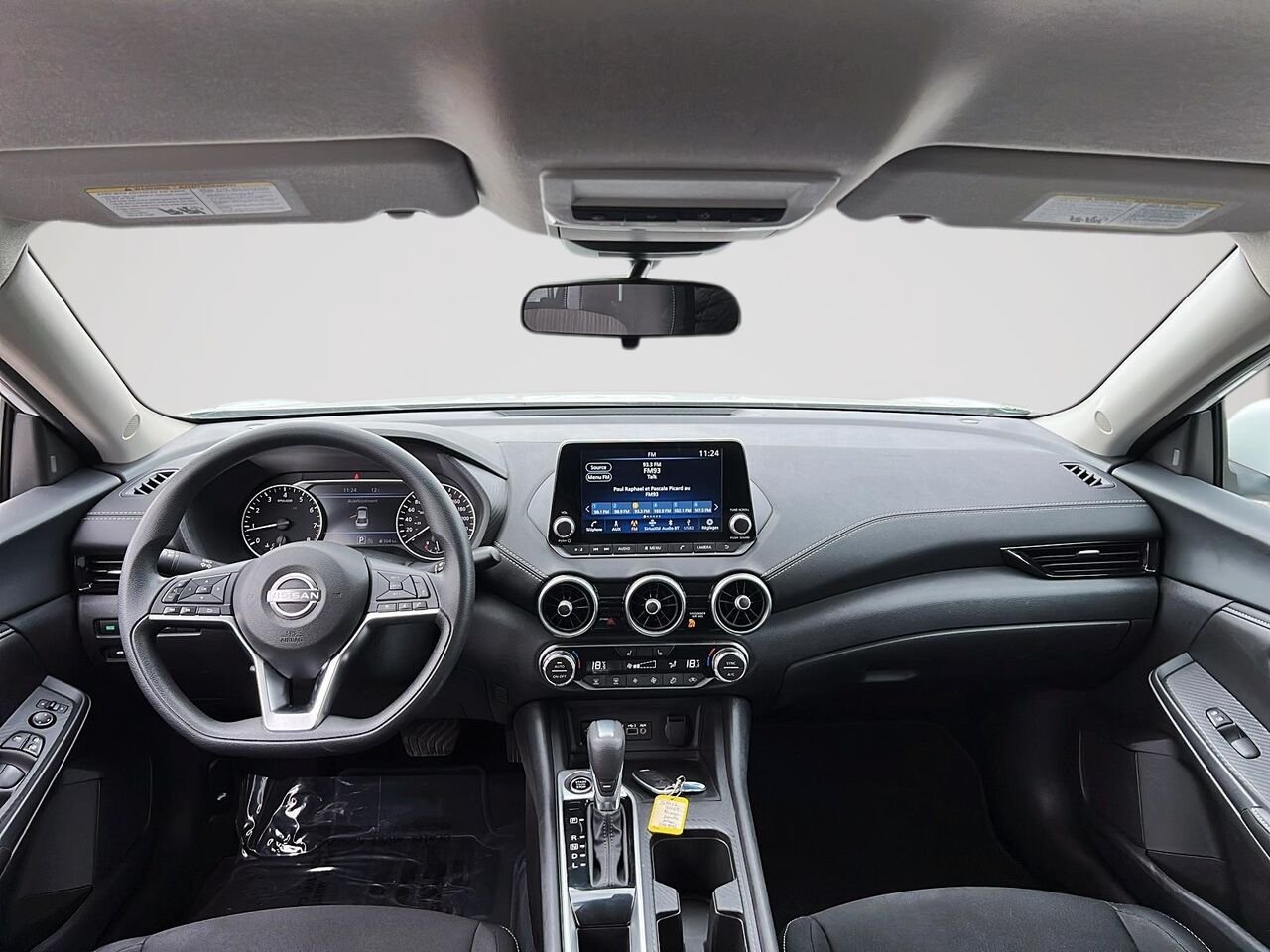 2024 Nissan SENTRA SV White Québec - photo #9