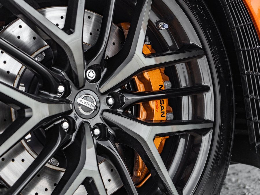 2017 Nissan GT-R Premium Grey