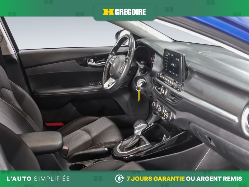 Kia Forte 2021 Bleu Laval - photo #27