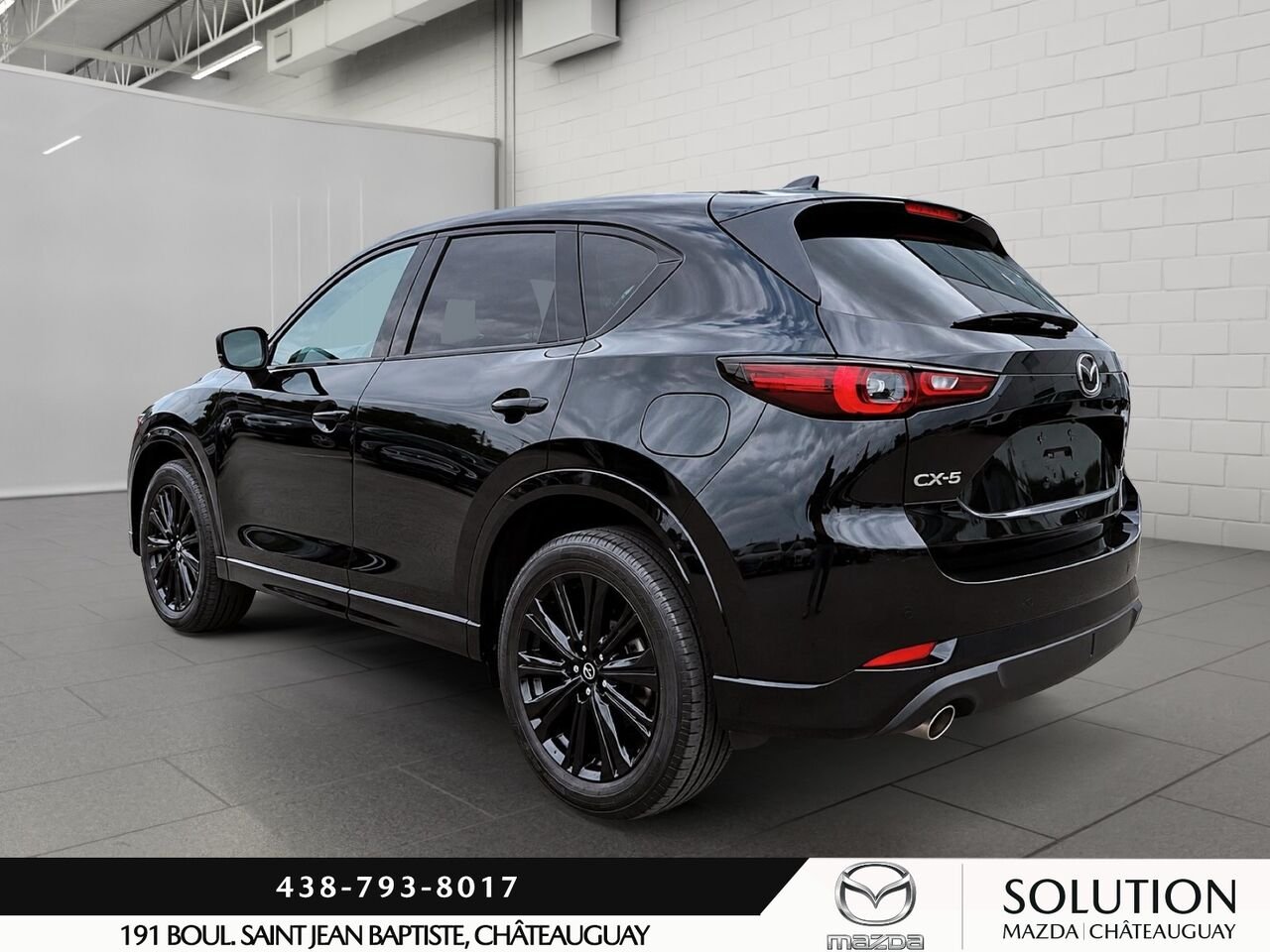 2023 Mazda CX-5 Black Châteauguay - photo #2