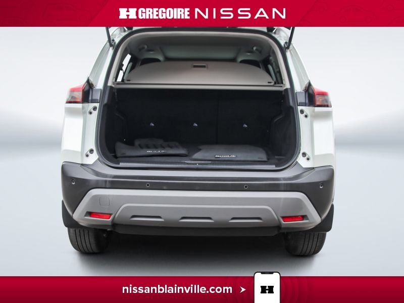 2021 Nissan Rogue White Laval - photo #13