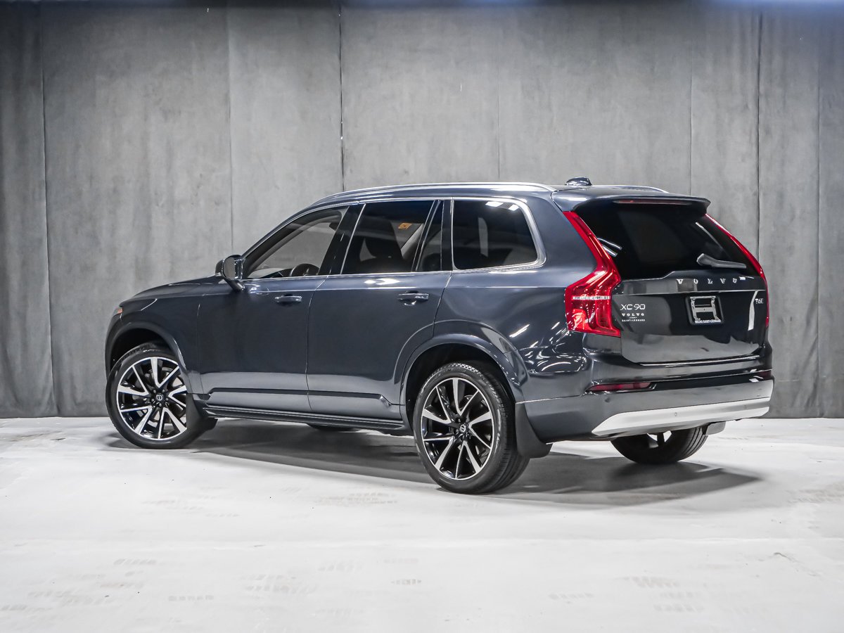 2022 Volvo XC90 T6 MOMENTUM CLIMAT Grey Montreal - photo #3