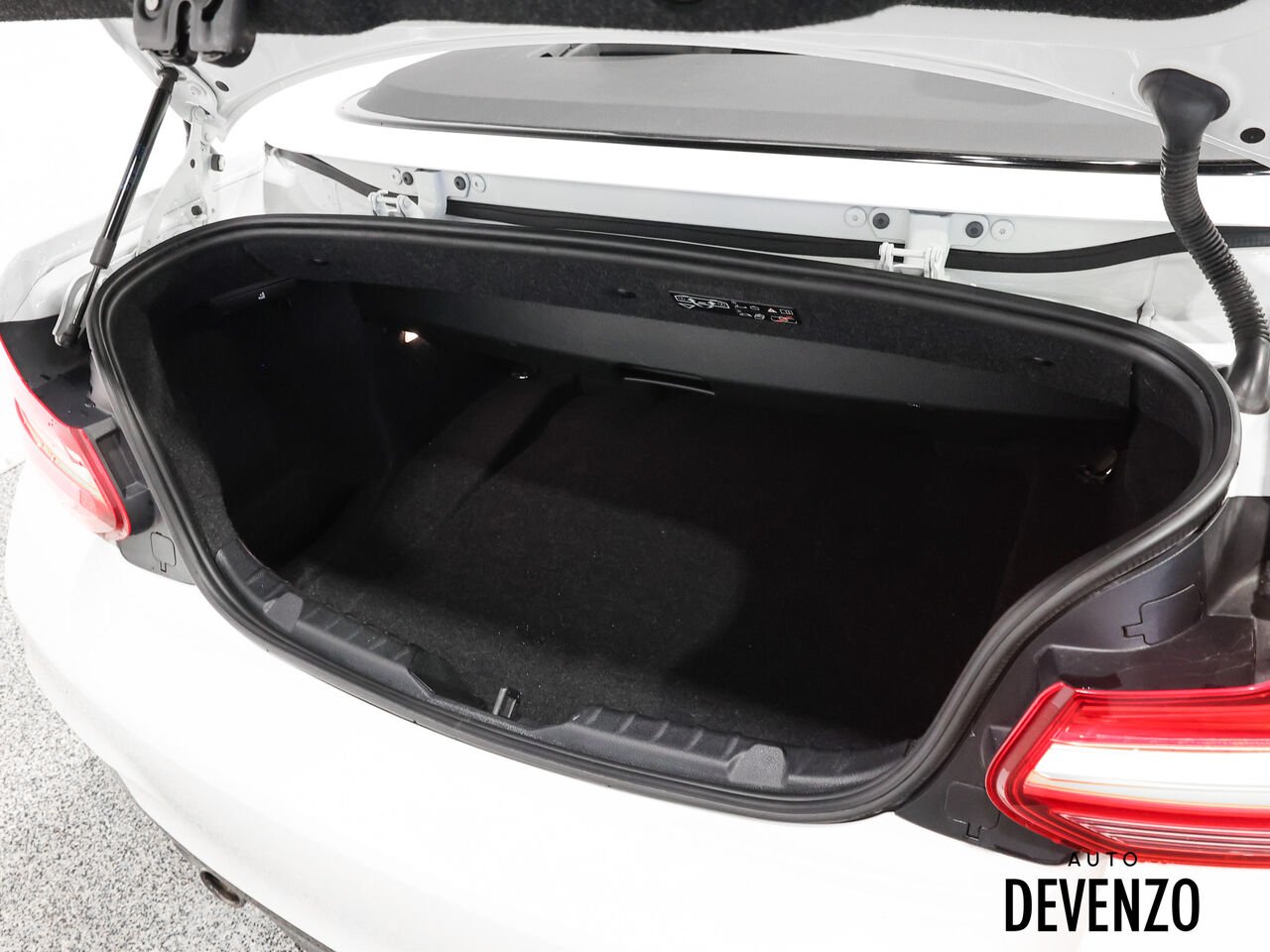 2019 BMW Série 2 White Saint-Eustache - photo #22