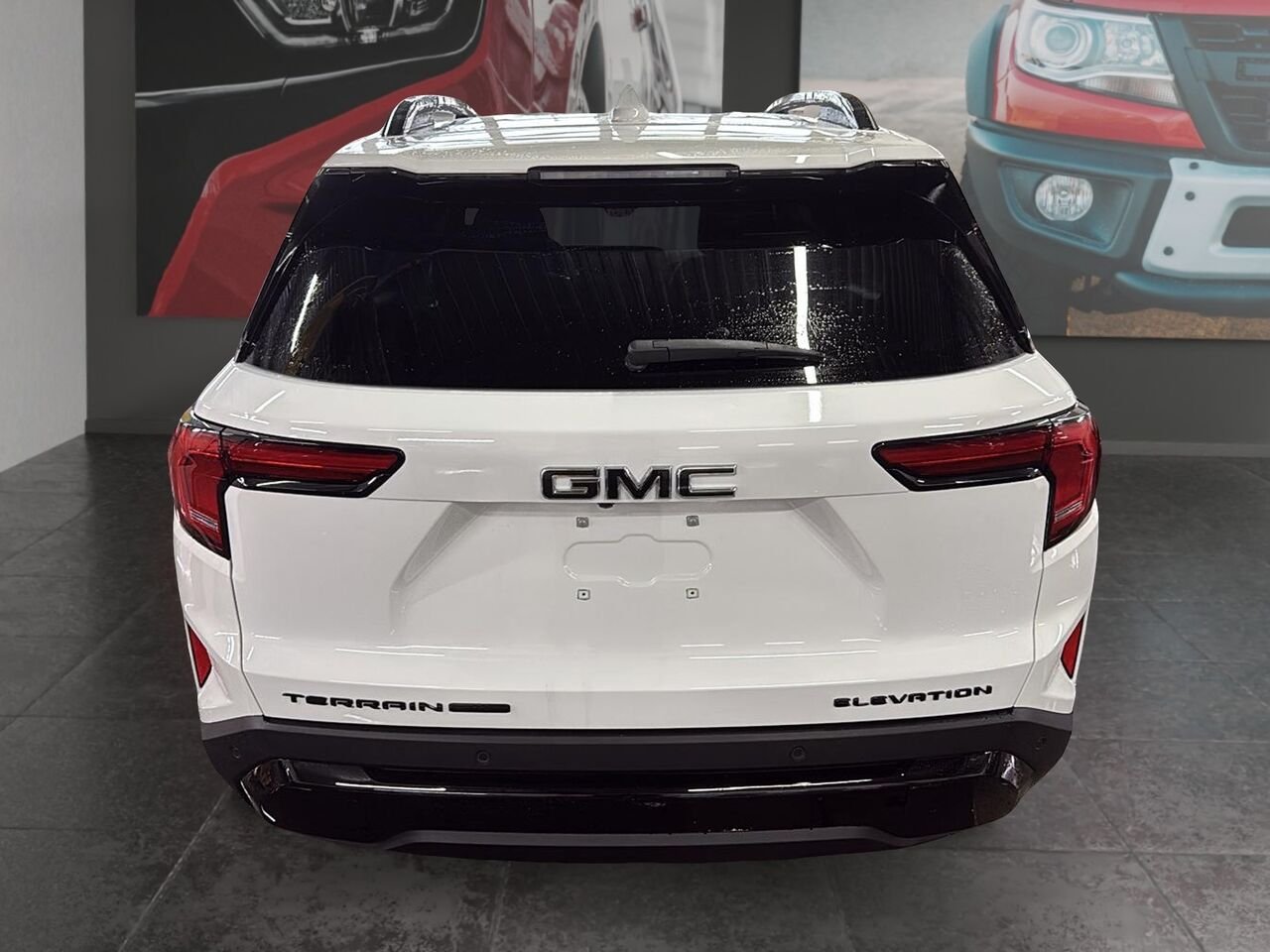 GMC Terrain ÉLÉVATION TI 2027 BLANC SOMMET Saint-Hyacinthe - photo #2