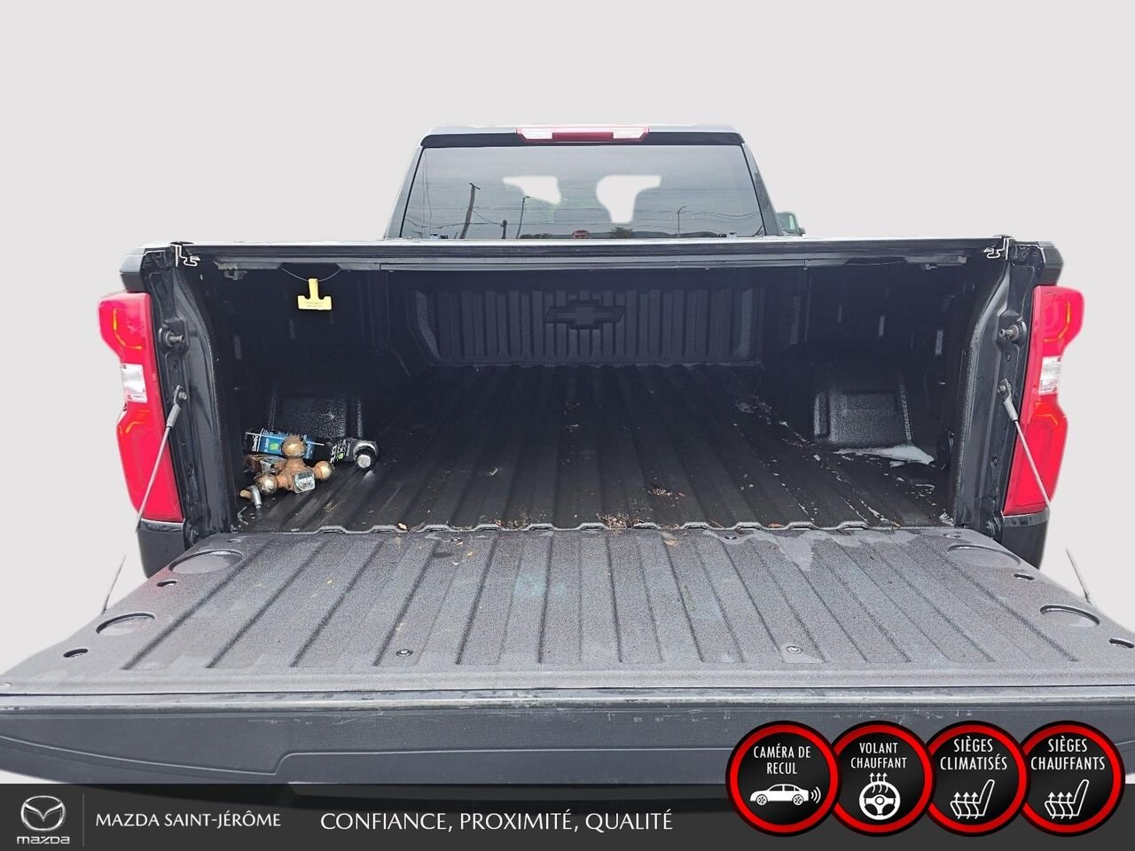 2026 Chevrolet Silverado 1500 RST | CABINE MULTIPLACE | COUVRE-CAISSE RIGIDE | MARCHEPIEDS Black Saint-Jérôme - photo #22