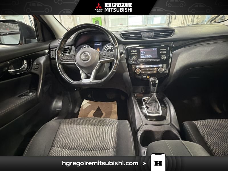 Nissan Qashqai 2017 Orange Saint-Eustache - photo #21