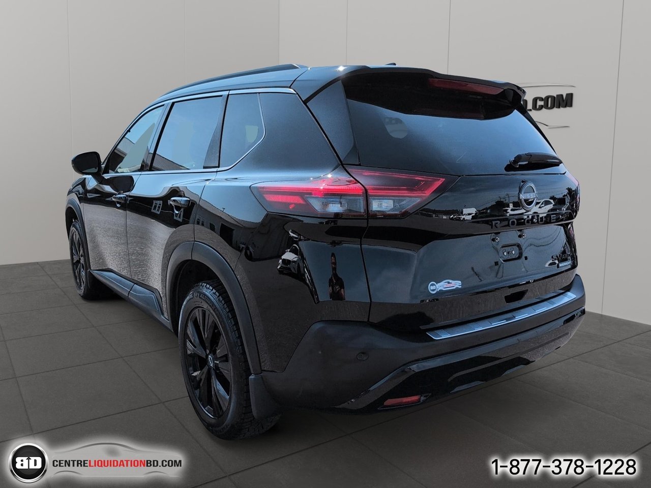 Nissan Rogue SV Édition de minuit TI | A8711 2023 Noir Granby - photo #7