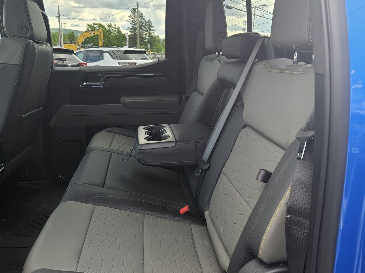 Chevrolet Silverado 1500 ZR2 cabine multiplace 4RM 147 po 2026 Bleu Thetford Mines - photo #20