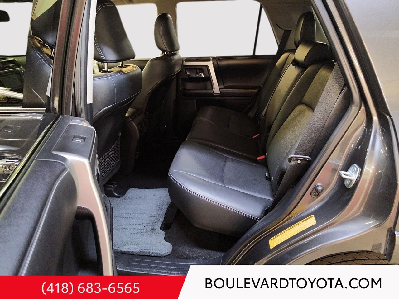2017 Toyota 4Runner 100424A-19 | LIMITED, 5 PLACES Grey Québec - photo #23