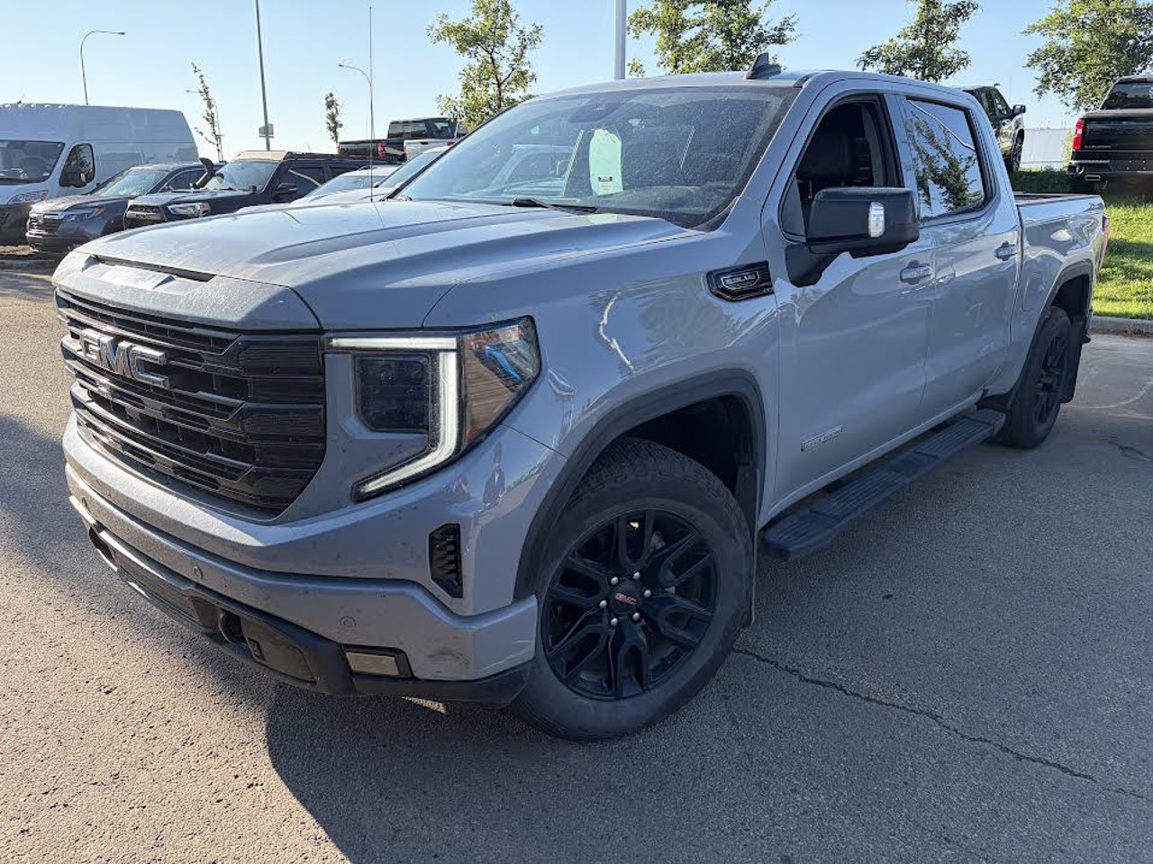 2024 GMC Sierra 1500 4WD Crew Cab 147 Elevation Grey Sherwood Park - photo #2