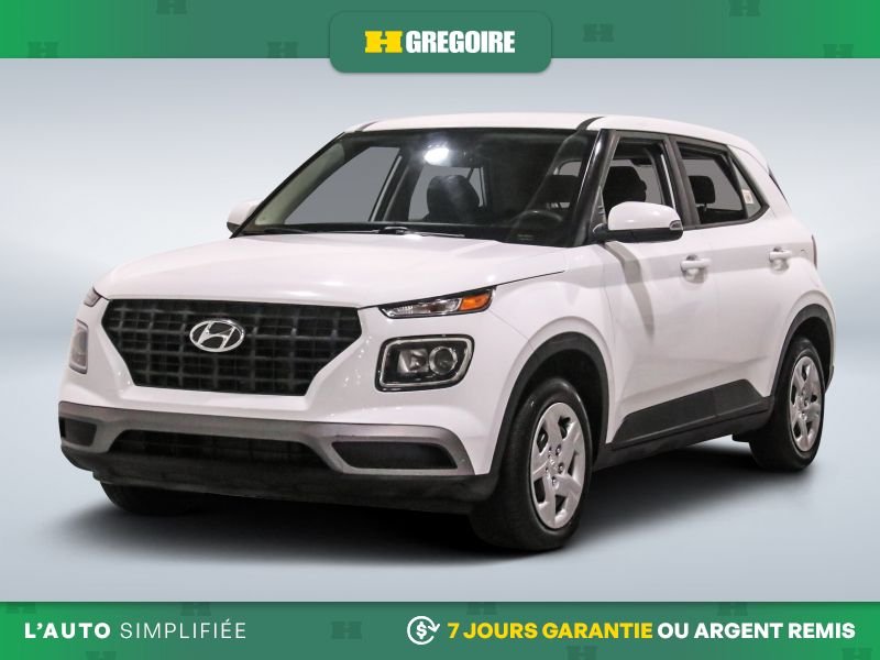 2022 Hyundai Venue White Saint-Léonard - photo #2